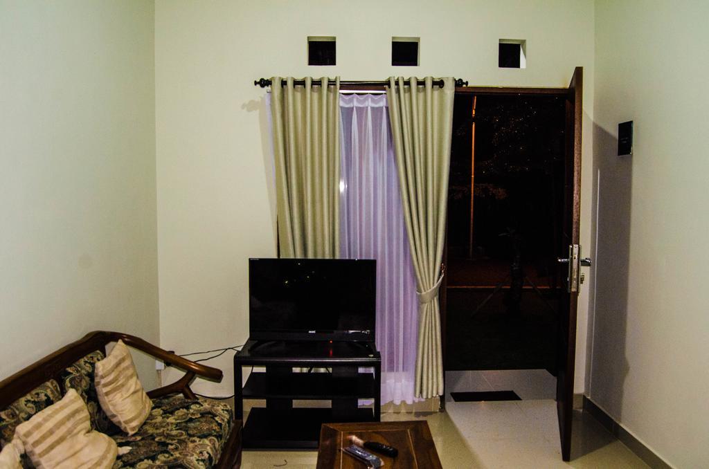 Beluran Serene Guesthouse Tabanan  Luaran gambar